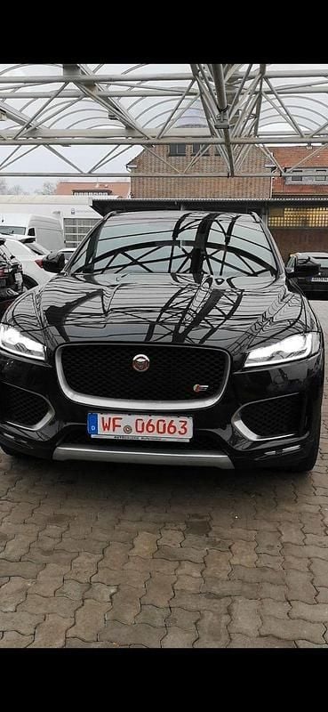 Gebraucht Jaguar F-Pace S 300 PS (220 kW) 2016 Schwarz SUV