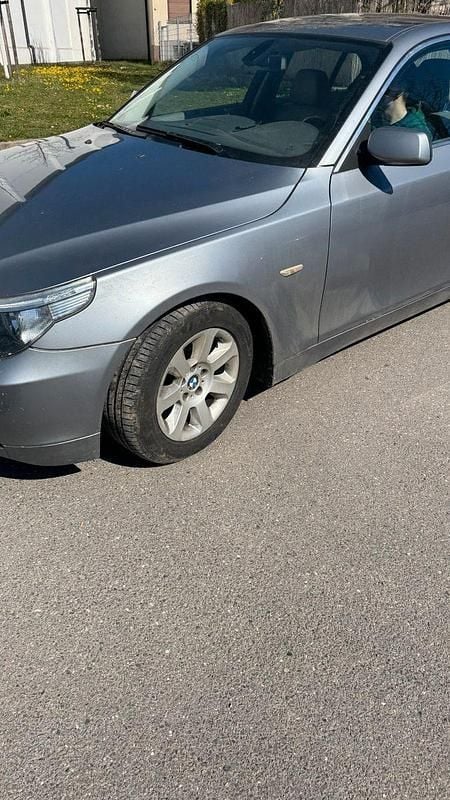 Usata BMW 525 192 CV (141 kW) 2004 Argento Berlina