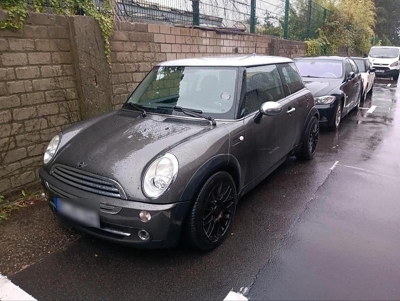 Braun Gebraucht 2006 Mini Cooper Coupé Coupé | 2.500 € (Fairer Preis) - Bild 1/4