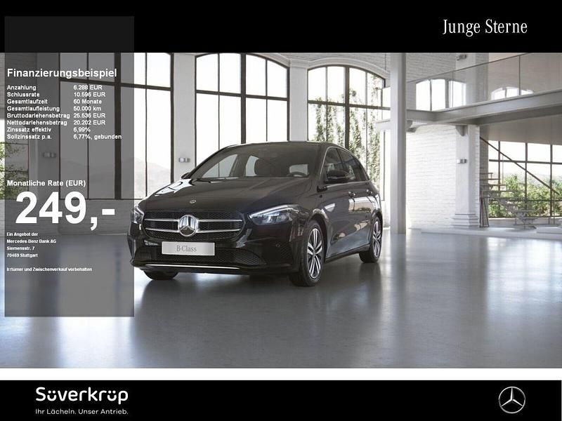 Gebraucht Mercedes 200 150 PS (110 kW) 2022 Schwarz unilack nachtschwarz Limousine