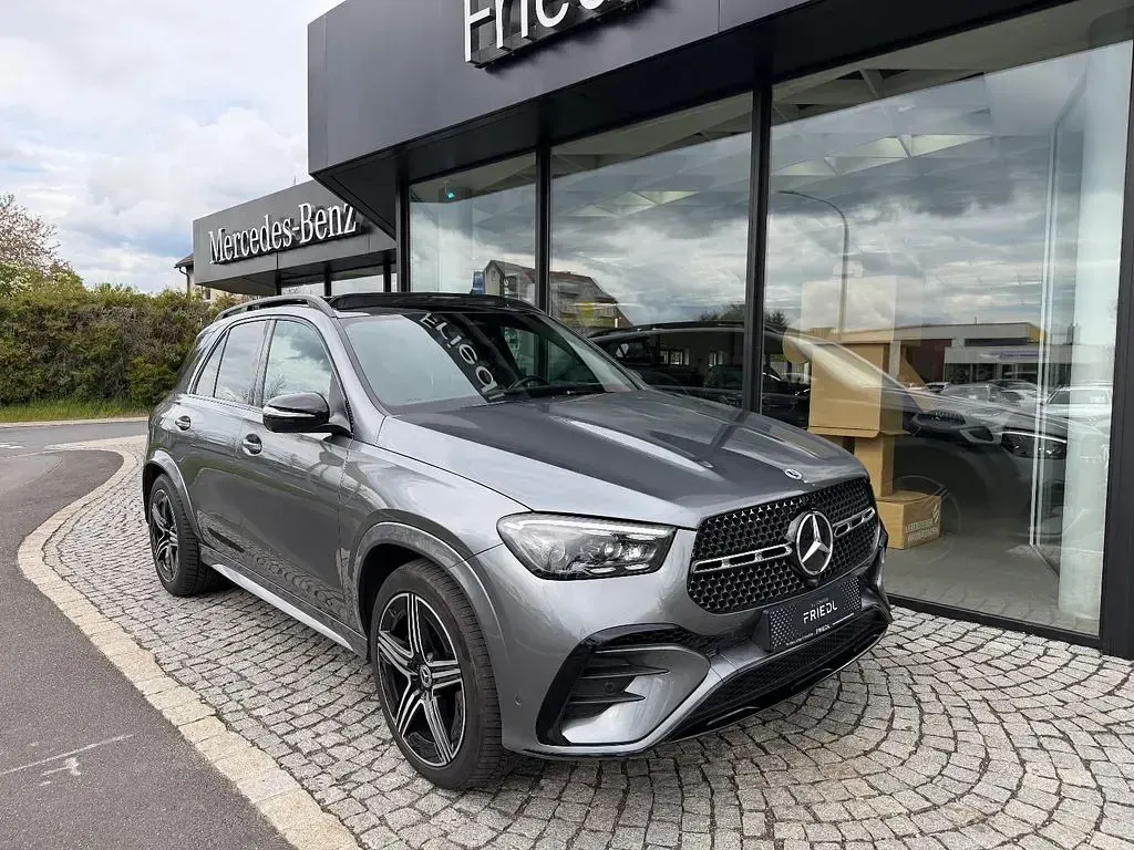 Gebraucht Mercedes GLE450 AMG AMG 367 PS (269 kW) 2024 Grau SUV