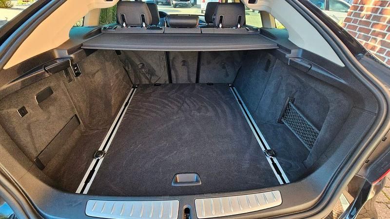 Gebraucht BMW 320 Gran Turismo Sport Line 190 PS (139 kW) 2015 Schwarz Limousine