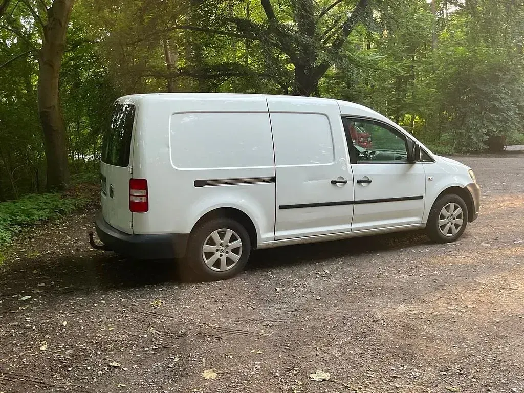 Gebraucht VW Caddy Maxi 102 PS (75 kW) 2013 Weiß Van / Kleinbus