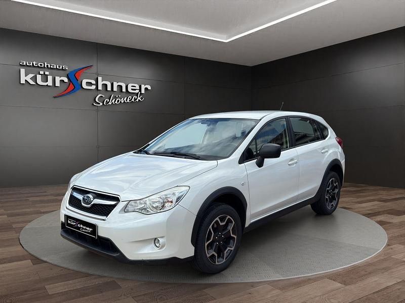 Weiß Gebraucht 2015 Subaru XV Active SUV | 11.995 € (Fairer Preis) - Bild 1/4