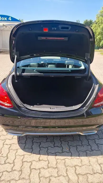 Gebraucht Mercedes C200 136 PS (100 kW) 2015 Schwarz Limousine