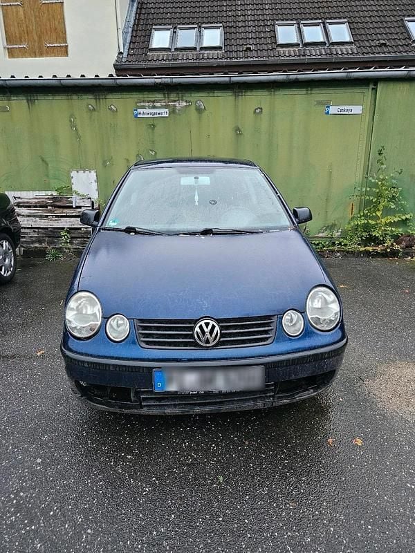 Blau Gebraucht 2005 VW Polo Kleinwagen | 300 € (Superpreis) - Bild 1/4
