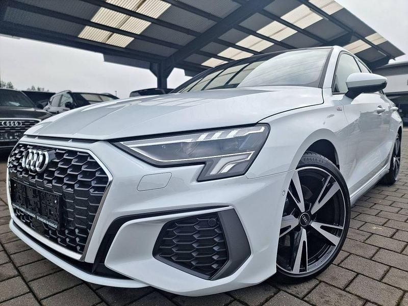 Gebraucht Audi A3 S-Line 200 PS (147 kW) 2021 Weiß Limousine