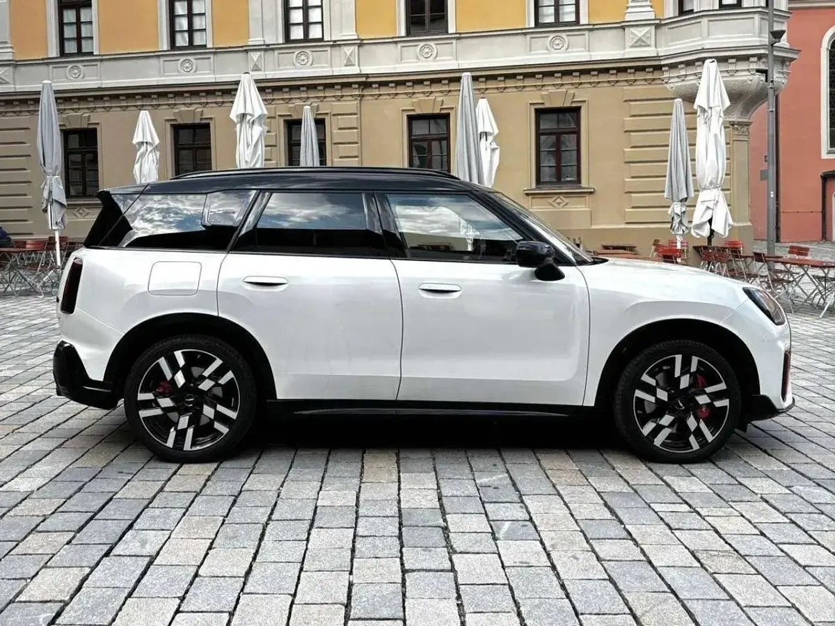 Gebraucht Mini John Cooper Works Countryman 300 PS (220 kW) 2024 Weiß SUV
