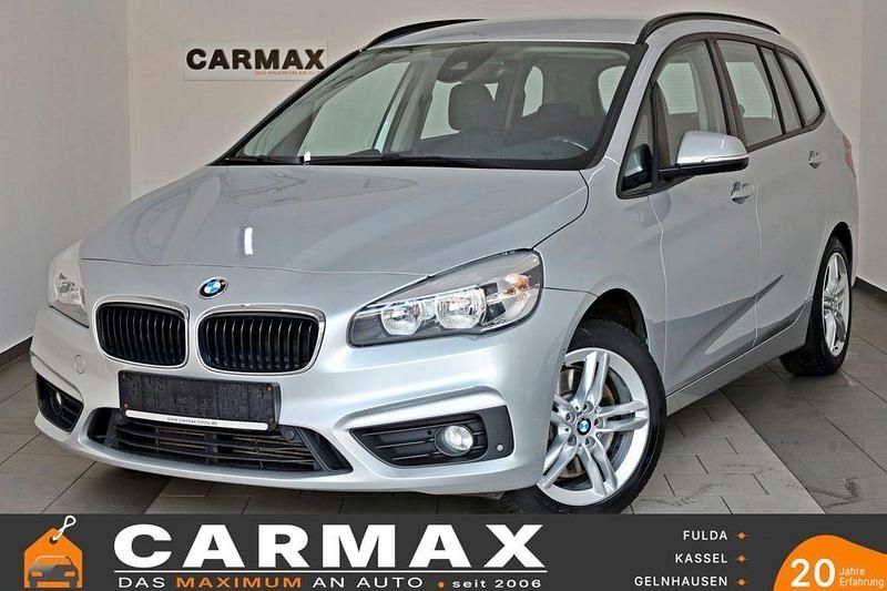 Silber Gebraucht 2018 BMW 220 Gran Tourer Advantage Van / Kleinbus | 13.900 € (Guter Preis) - Bild 1/4