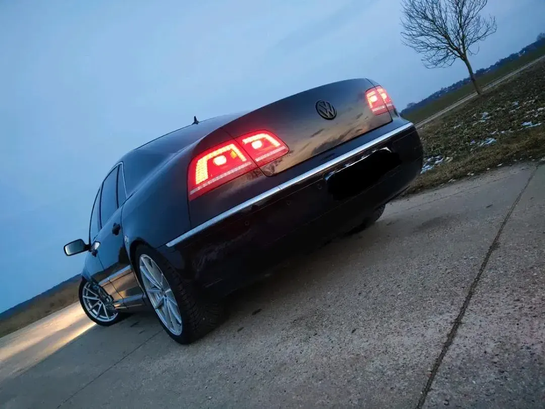 Usata VW Phaeton 239 CV (175 kW) 2010 Nero Berlina