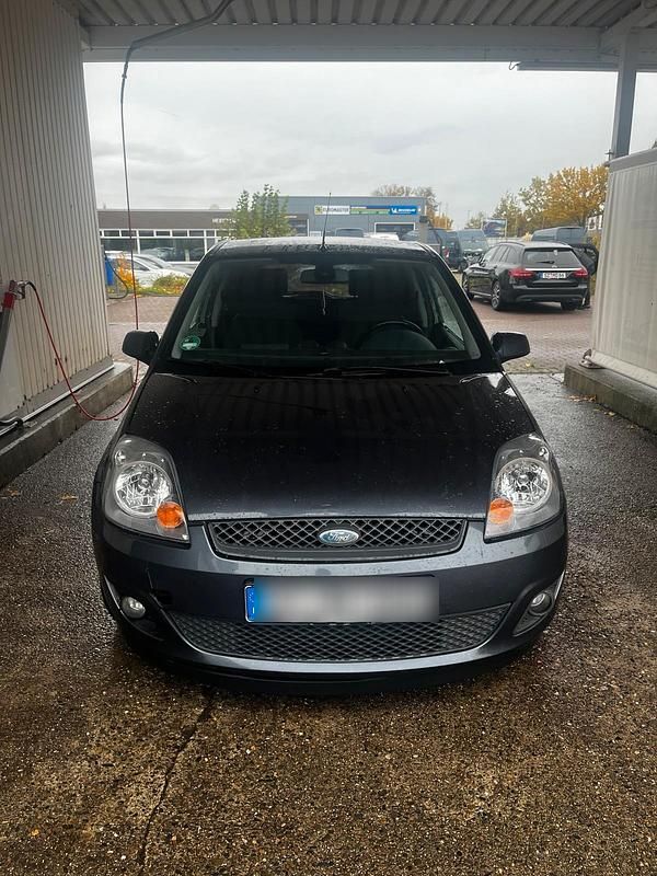 Gebraucht 2007 Ford Fiesta Kombi | 700 € (Fairer Preis) - Bild 1/4