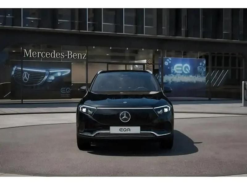 Gebraucht Mercedes EQA250+ 139 kW (190 PS) 2025 Schwarz metalliclack kosmosschwarz SUV