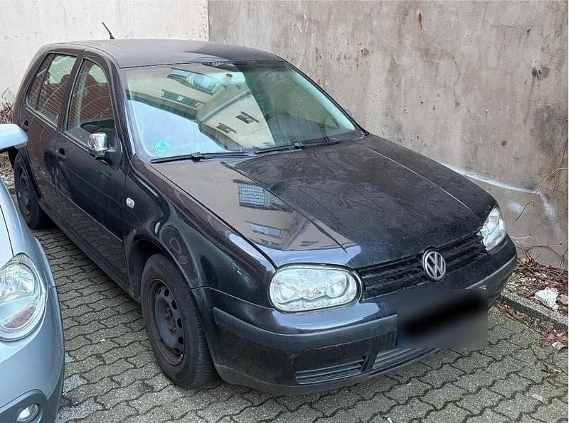 Gebraucht VW Golf IV Edition 101 PS (74 kW) 2003 Schwarz Limousine