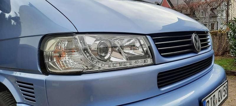 Second-hand VW Multivan 116 CP (85 kW) 1999 Albastru Monovolum