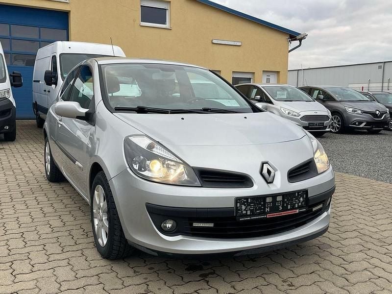 Gebraucht Renault Clio III Rip Curl 86 PS (63 kW) 2007 Grau