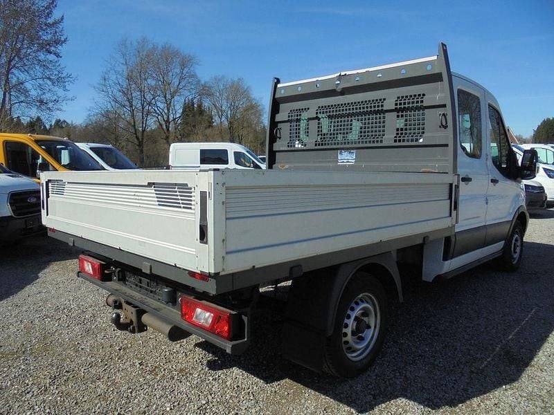 Gebraucht Ford Transit 105 PS (77 kW) 2018 Weiß Van / Kleinbus