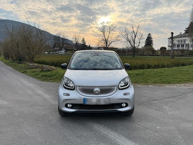 Gebraucht Smart ForFour 71 PS (52 kW) 2015 Silber Kleinwagen