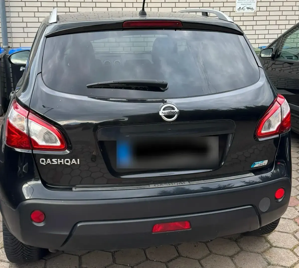 Gebraucht Nissan Qashqai 131 PS (96 kW) 2012 Schwarz SUV