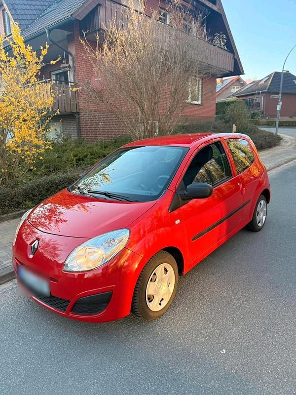 Gebraucht Renault Twingo 60 PS (44 kW) 2011 Rot Kleinwagen