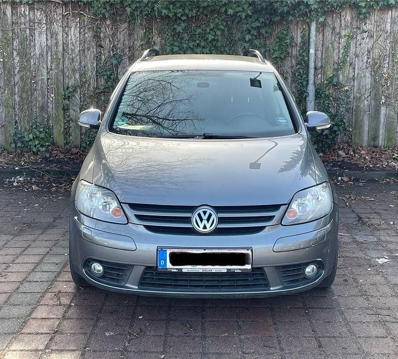 Gebraucht VW Golf Plus Cross United 122 PS (89 kW) 2008 Grau Van / Kleinbus