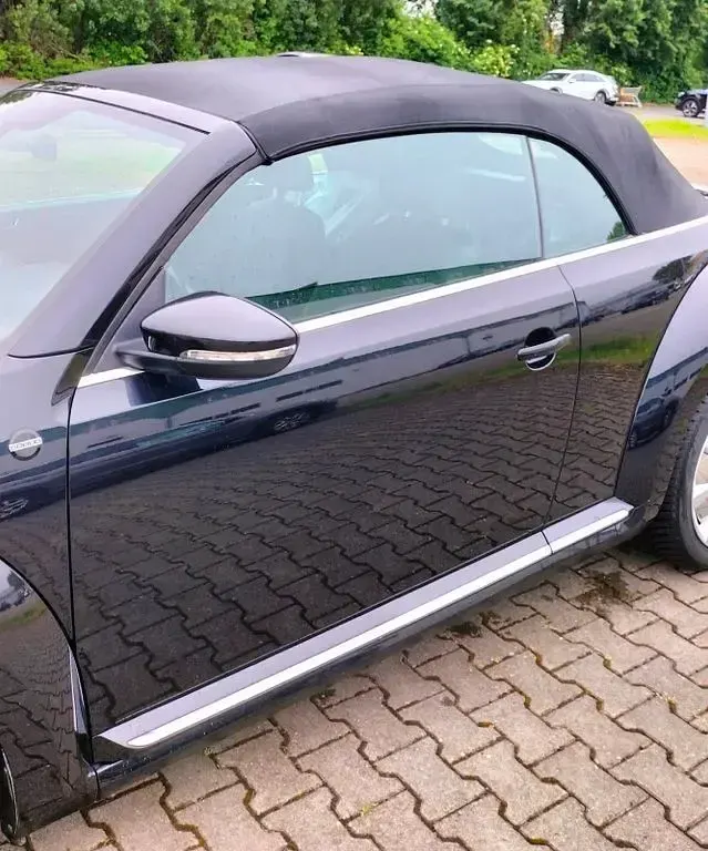 Gebraucht VW Beetle Sound 105 PS (77 kW) 2017 Schwarz Kleinwagen