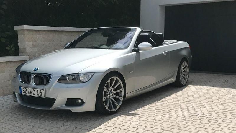 Silber Gebraucht 2007 BMW 335 Cabriolet Performance Cabrio | 18.900 € (Etwas zu teuer) - Bild 1/4