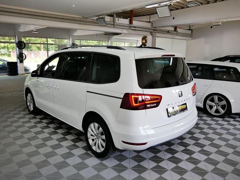 Gebraucht Seat Alhambra Style 150 PS (110 kW) 2017 Weiß Van / Kleinbus