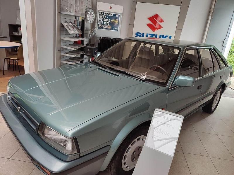 Gebraucht Nissan Bluebird 105 PS (77 kW) 1990 Grün Limousine