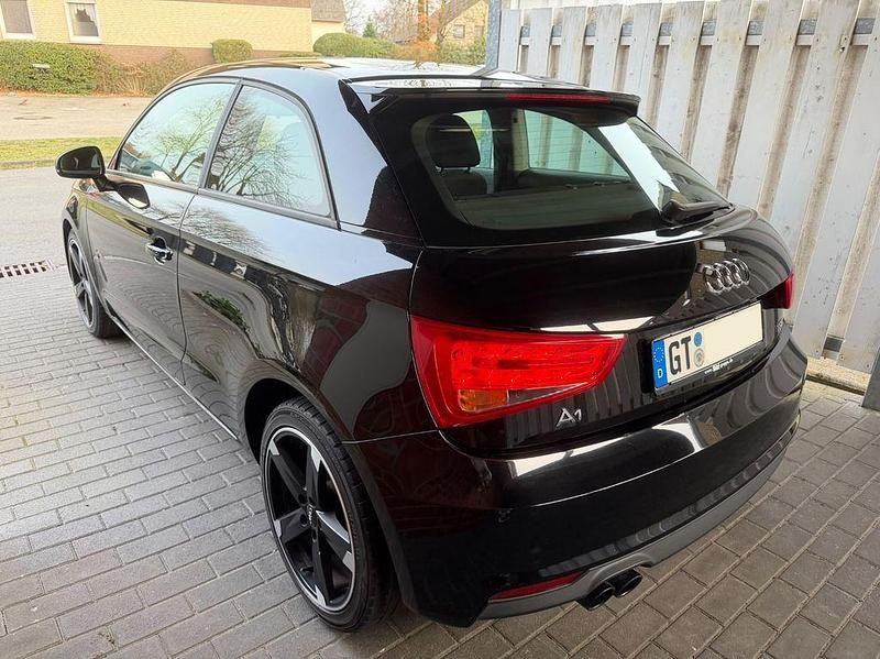 Gebraucht Audi A1 125 PS (91 kW) 2015 Schwarz Kleinwagen
