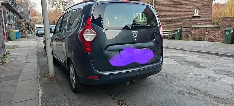 Gebraucht Dacia Lodgy 116 PS (85 kW) 2013 Grau Van / Kleinbus