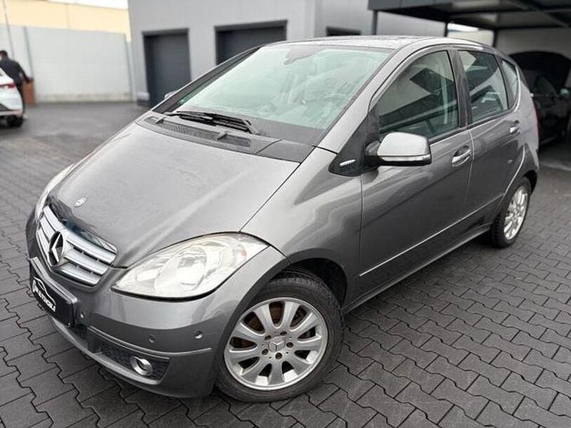 Gebraucht Mercedes A200 Avantgarde 136 PS (100 kW) 2010 Grau Limousine