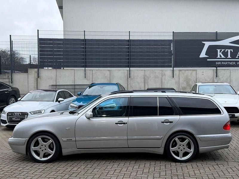 Gebraucht Mercedes E55 AMG AMG 354 PS (260 kW) 2000 Silber Kombi