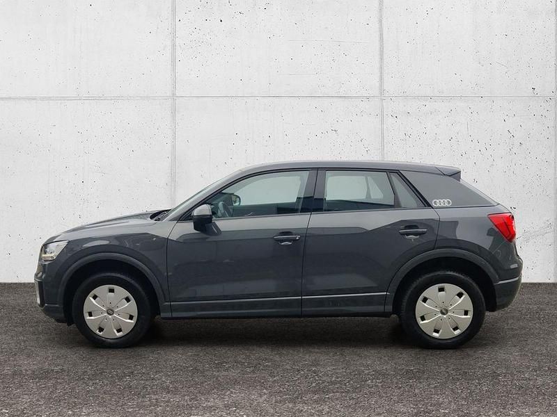 Gebraucht Audi Q2 Sport 150 PS (110 kW) 2017 Nanograu (metallic) SUV