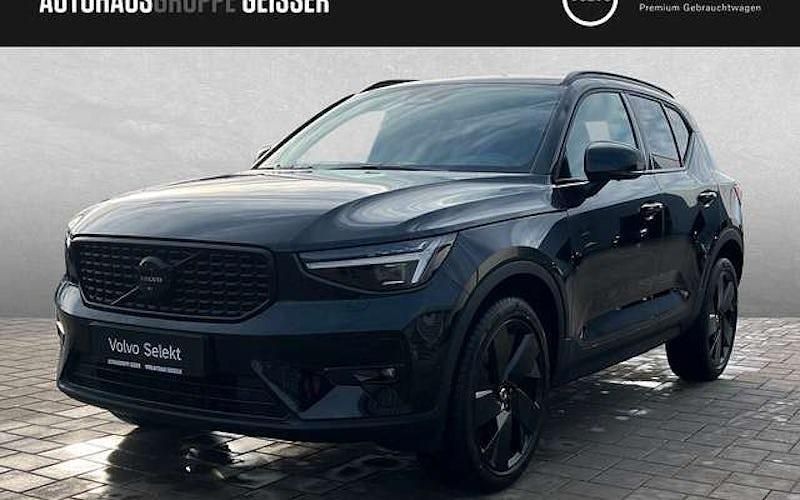 Gebraucht Volvo XC40 Plus 163 PS (119 kW) 2025 Schwarz SUV