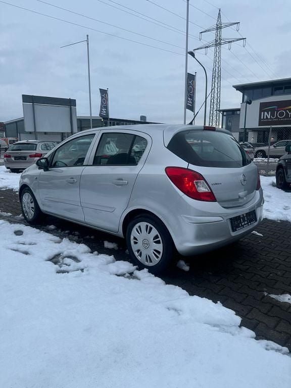 Gebraucht Opel Corsa Edition 80 PS (58 kW) 2007 Silber Limousine