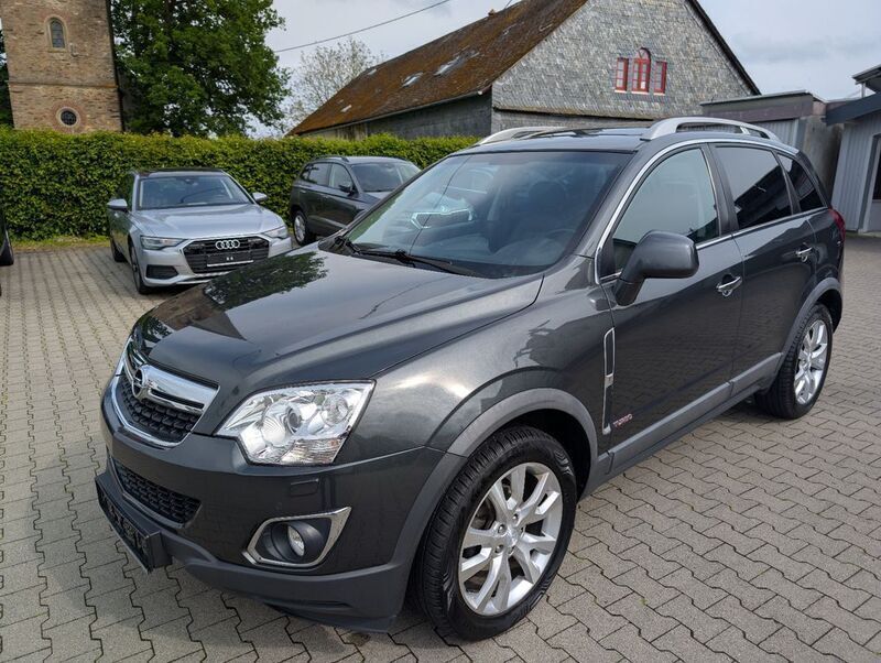 Grau Gebraucht 2016 Opel Antara Innovation SUV | 10.900 € (Fairer Preis) - Bild 1/4