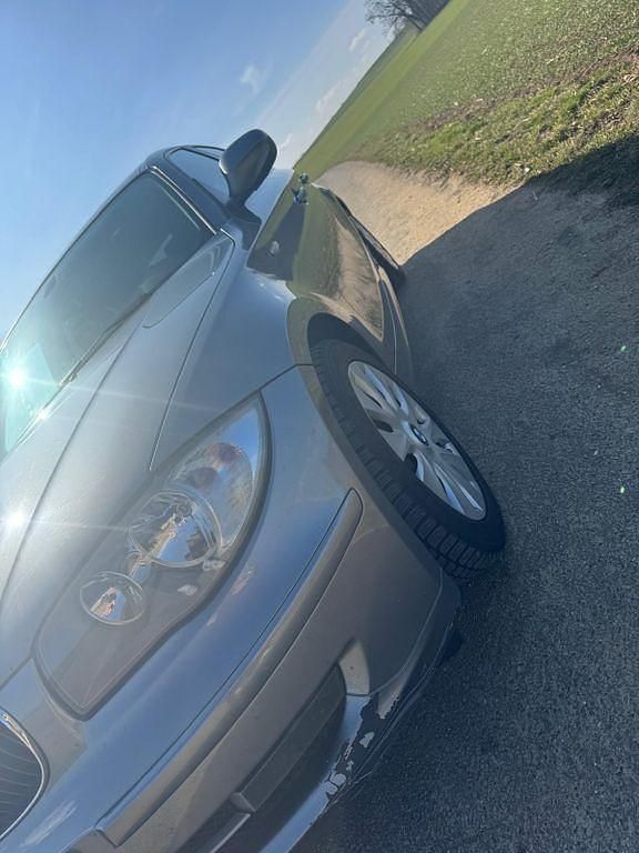 Gebraucht BMW 118 143 PS (105 kW) 2009 Grau Kleinwagen