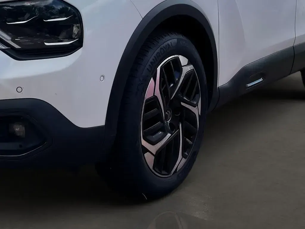 Gebraucht Citroën C4 Feel 150 PS (110 kW) 2021 Weiss banquise Limousine