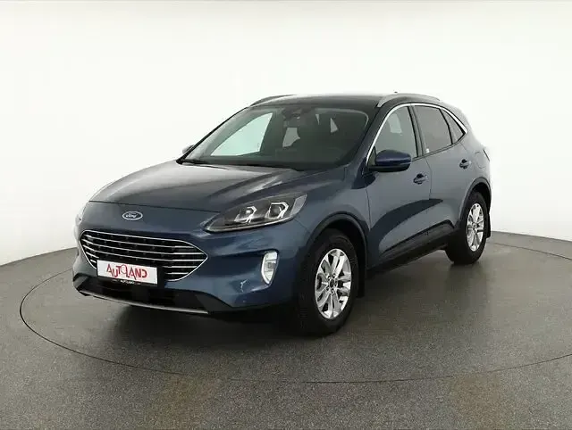 Używany Ford Kuga 150 KM (110 kW) 2022 Niebieski SUV