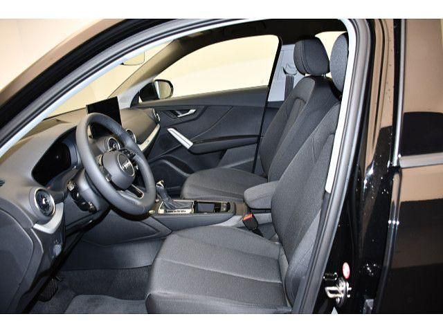 Neu Audi Q2 Comfort 150 PS (110 kW) 2025 Brillantschwarz SUV