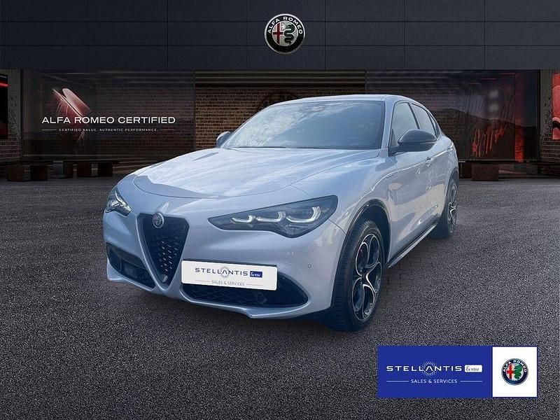 Blau Gebraucht 2024 Alfa Romeo Stelvio Veloce SUV | 36.398 € (Fairer Preis) - Bild 1/4