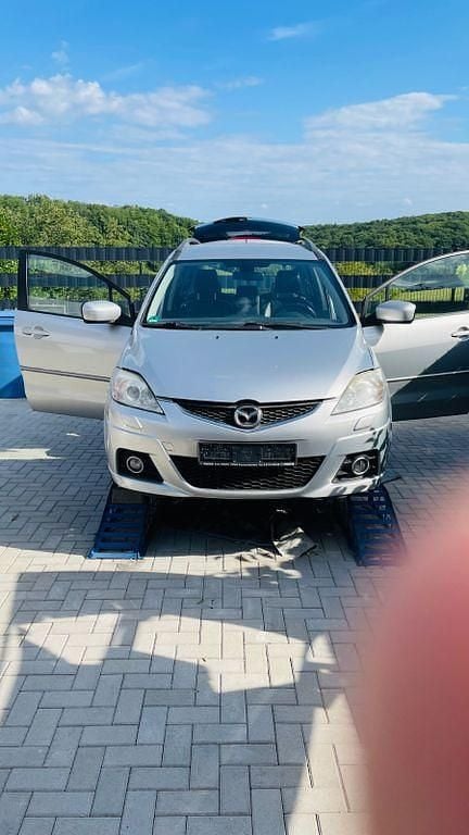 Silber Gebraucht 2008 Mazda 5 Exclusive Van / Kleinbus | 700 € - Bild 1/2
