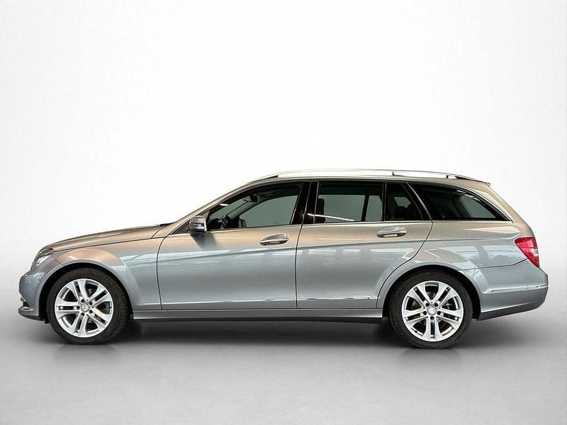 Gebraucht Mercedes C180 Avantgarde 156 PS (114 kW) 2014 Silber Kombi