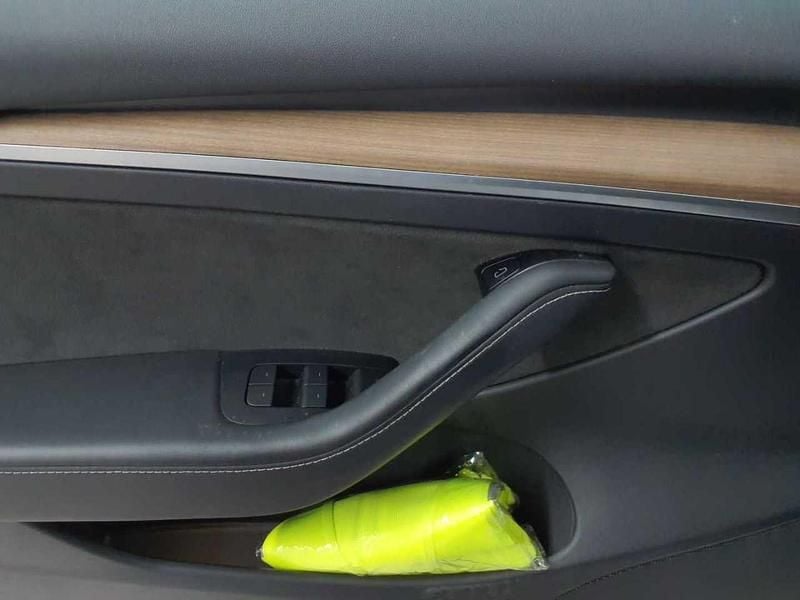 Gebraucht Tesla Model 3 366 kW (498 PS) 2022 Pearl white multicoat Limousine