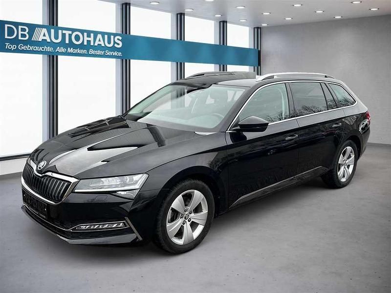 Schwarz Gebraucht 2022 Skoda Superb Ambition Kombi | 26.980 € (Fairer Preis) - Bild 1/4