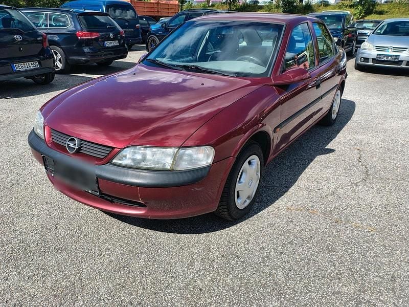 Gebraucht 1998 Opel Vectra Limousine | 500 € (Superpreis) - Bild 1/4