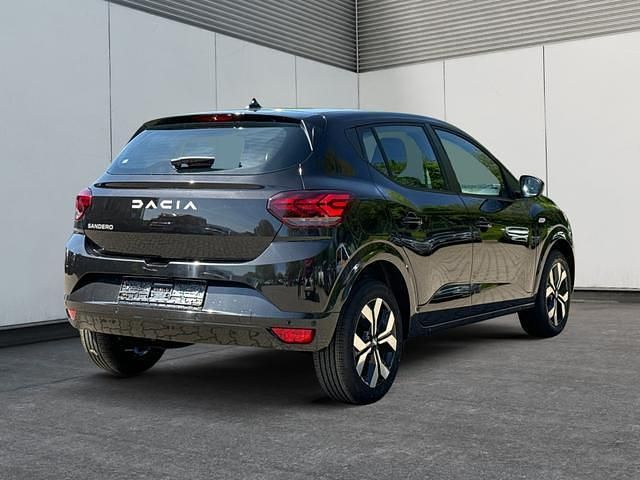 Neu Dacia Sandero Expression 91 PS (66 kW) 2025 Perlmutt schwarz meta... Kleinwagen