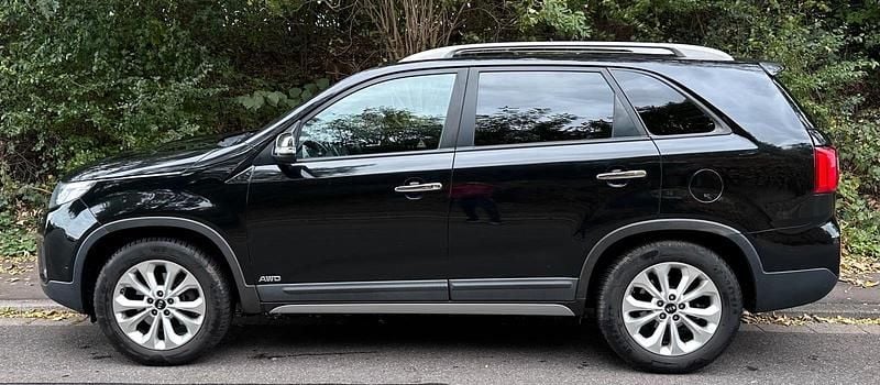 Schwarz Gebraucht 2013 Kia Sorento SUV | 10.000 € - Bild 1/4