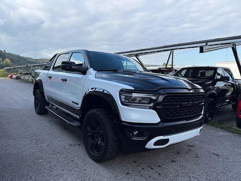 Gebraucht Dodge Ram 401 PS (294 kW) 2023 Weiß Pickup