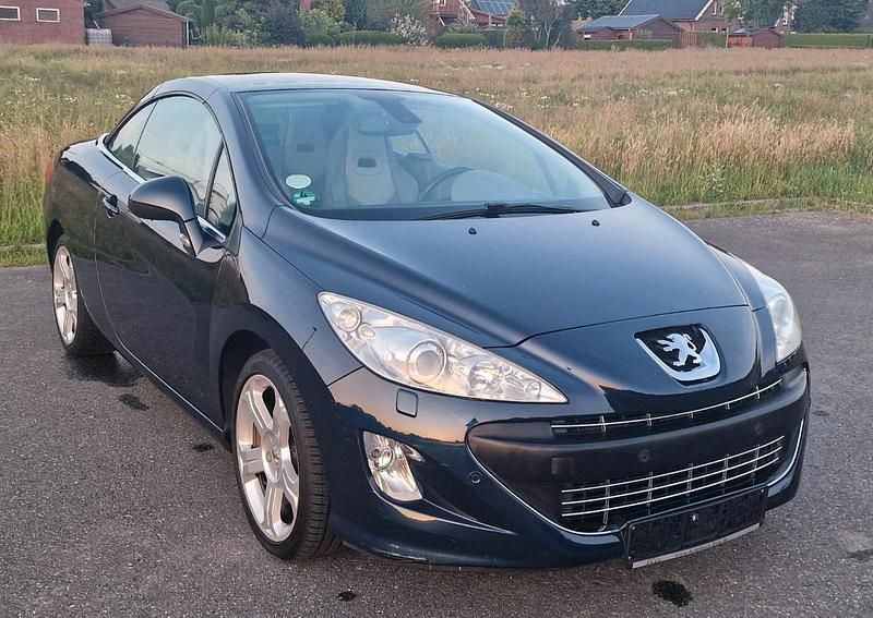 Blau Gebraucht 2011 Peugeot 308 CC Cabrio | 7.700 € (Fairer Preis) - Bild 1/4